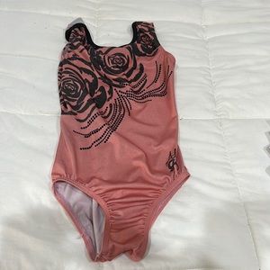 Gk Leo size adult small